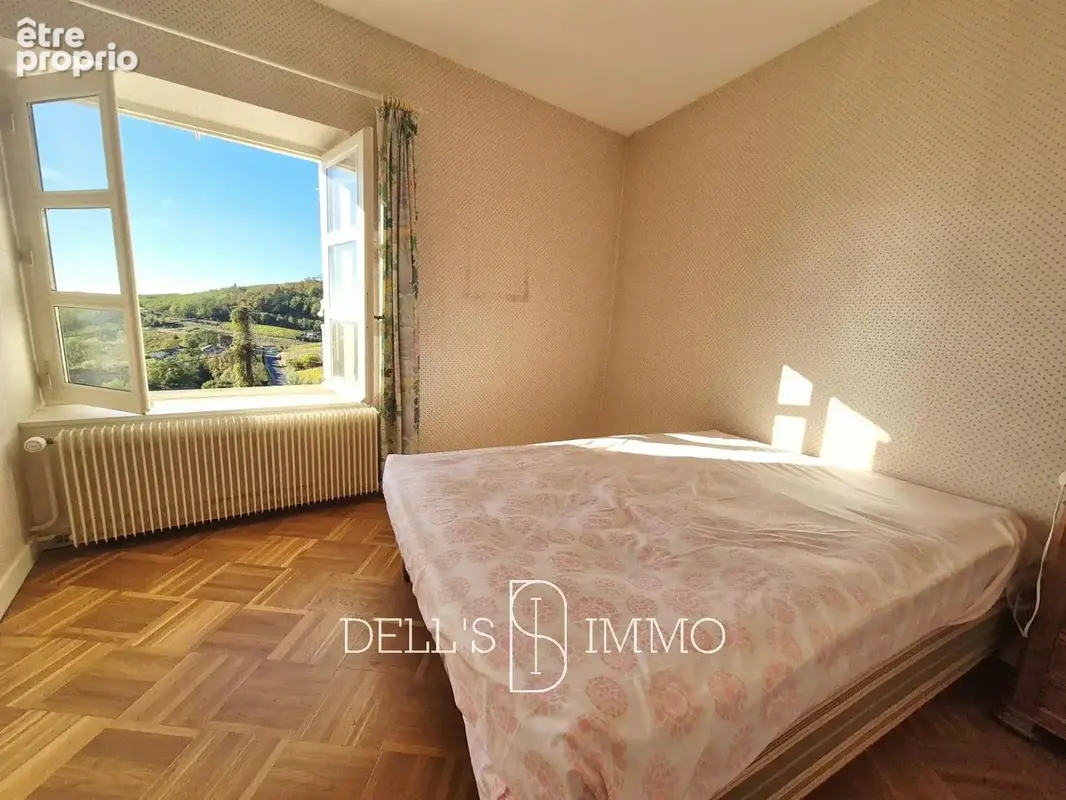 Maison Bourgeoise avec dépendances et vue - photo 12