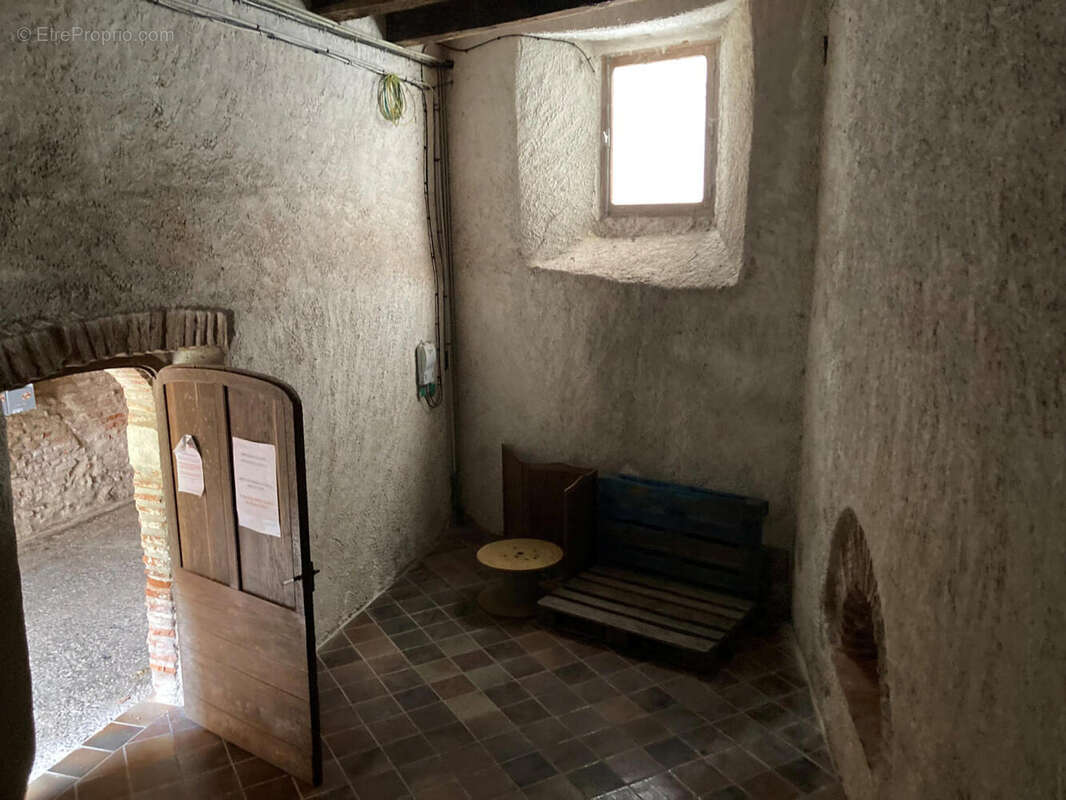 hall entrée - Appartement à CAHORS