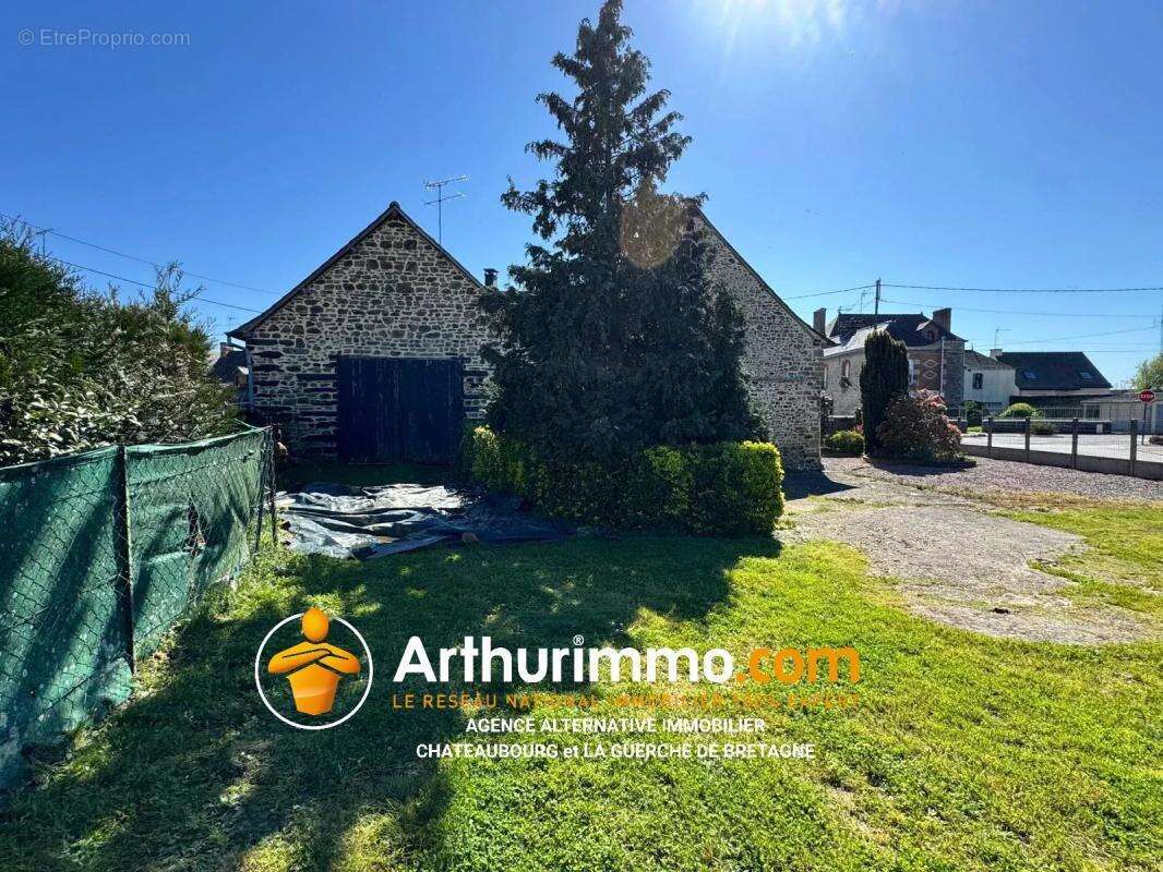 Maison à LA GUERCHE-DE-BRETAGNE