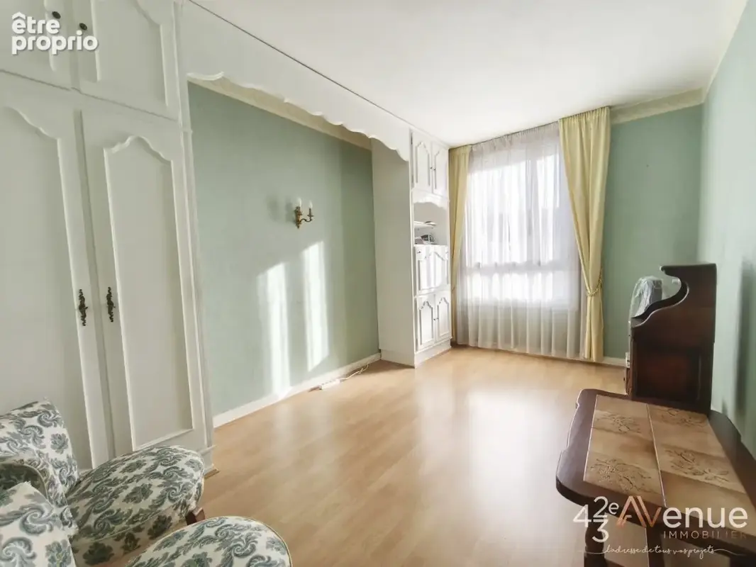Appartement 4 pièces 108 m² à vendre à Saint-Etienne (42000) - photo 9