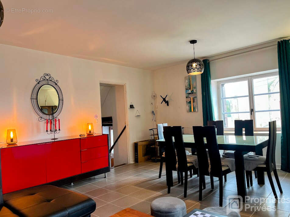 Maison à VILLE-LANGY