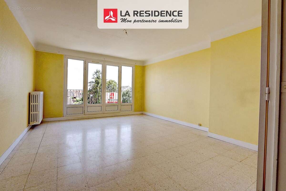 Appartement à TAVERNY