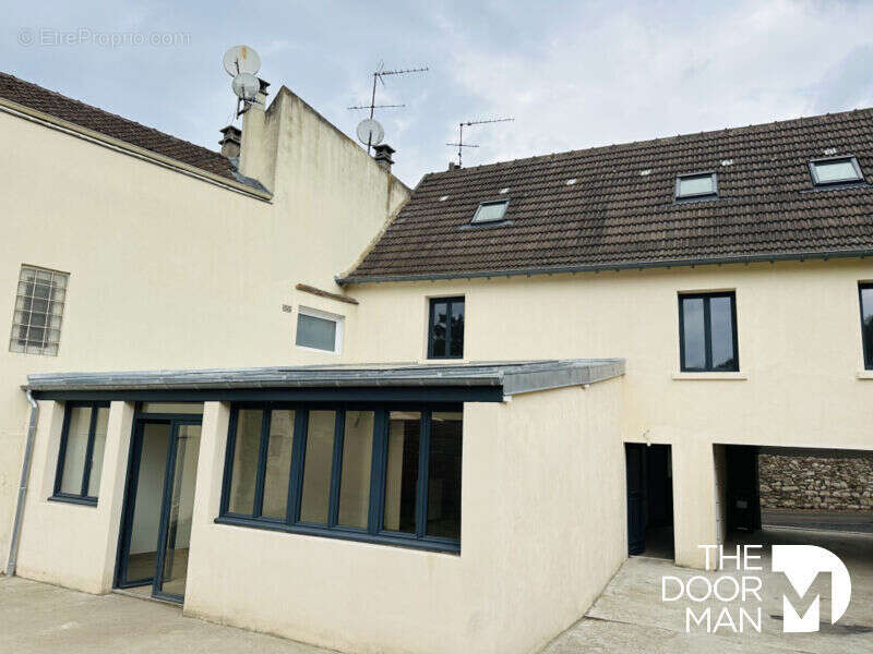 Maison à NOISY-LE-ROI