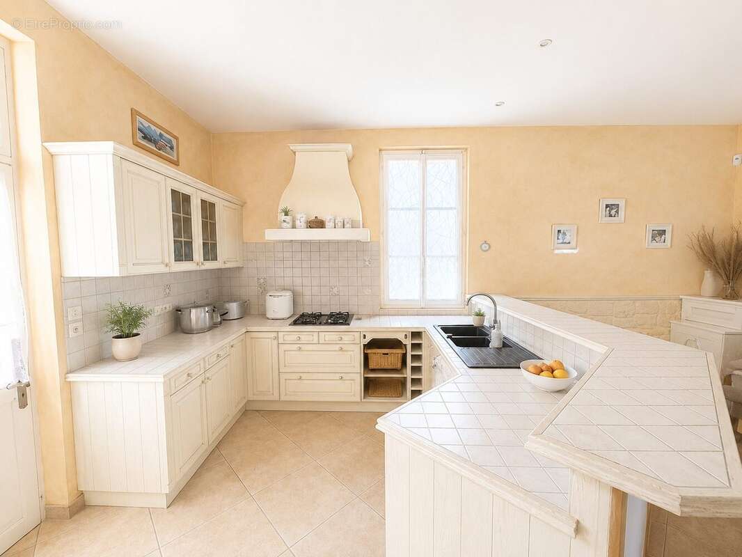 Maison à MONTS