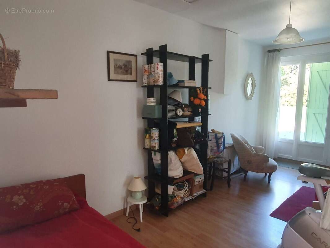 Maison à CHENAC-SAINT-SEURIN-D&#039;UZET