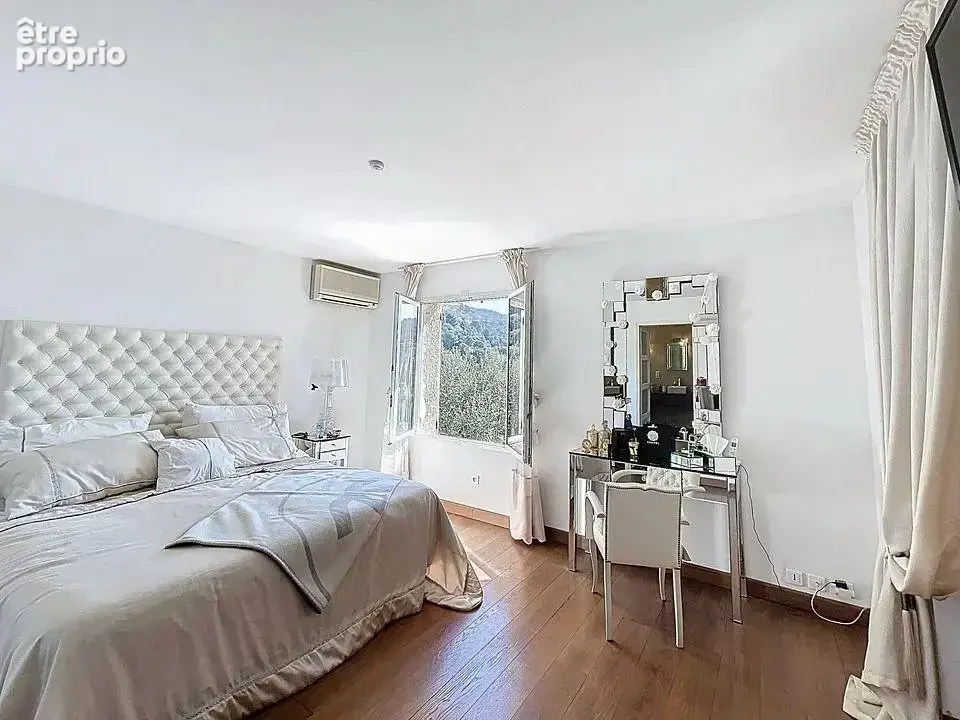 Nice – Villa avec vue mer, piscine et environnement calme - photo 31