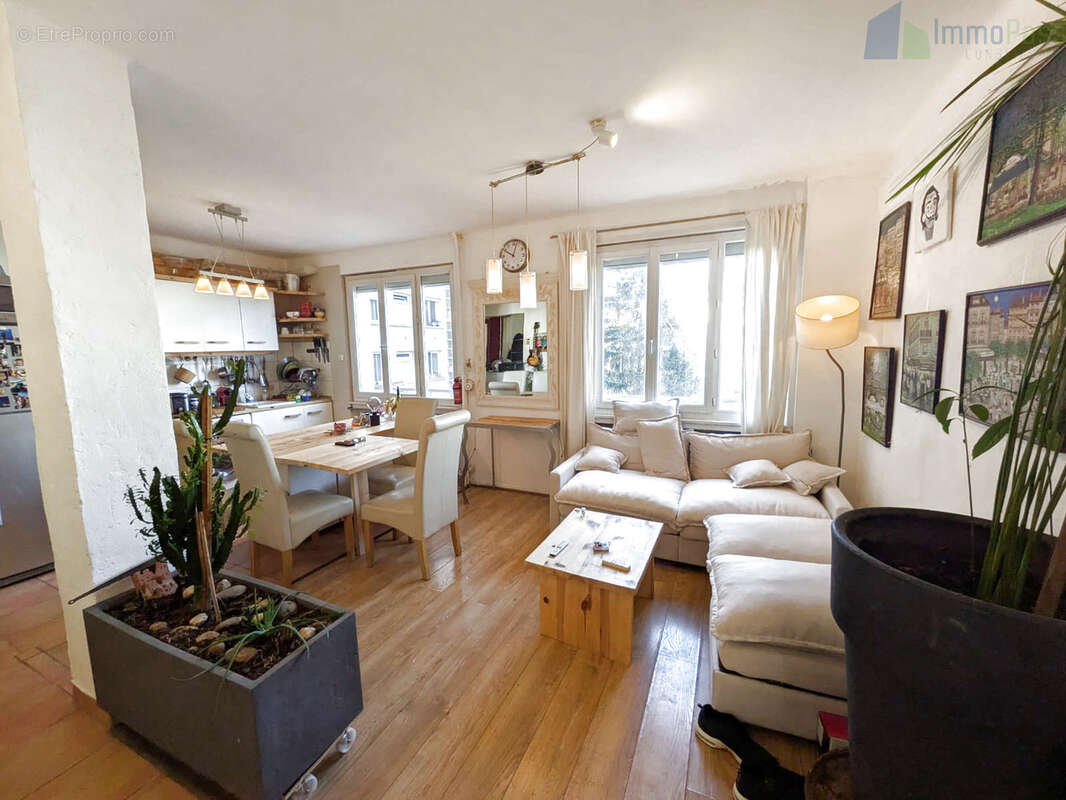 Appartement à VILLEURBANNE