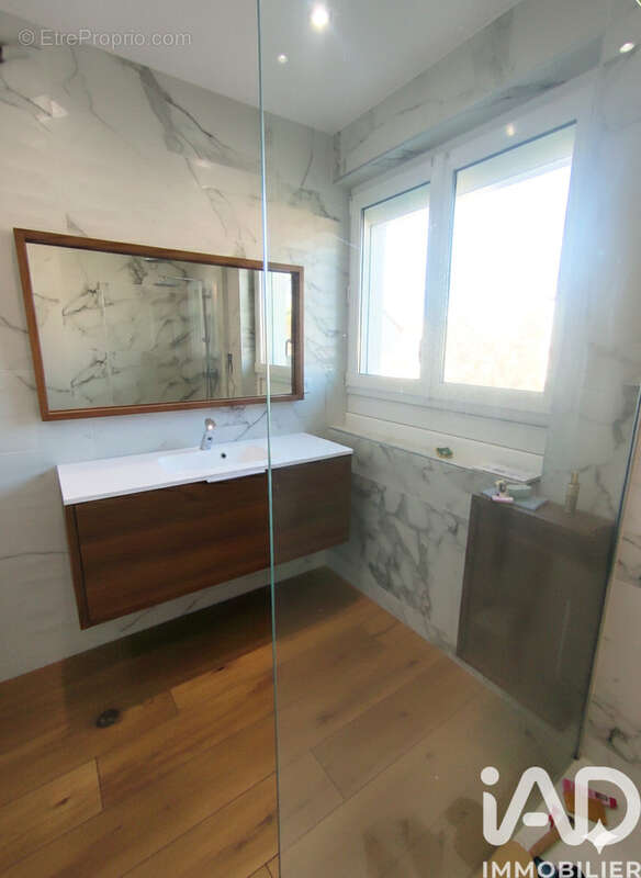 Photo 4 - Maison à MONTLUCON