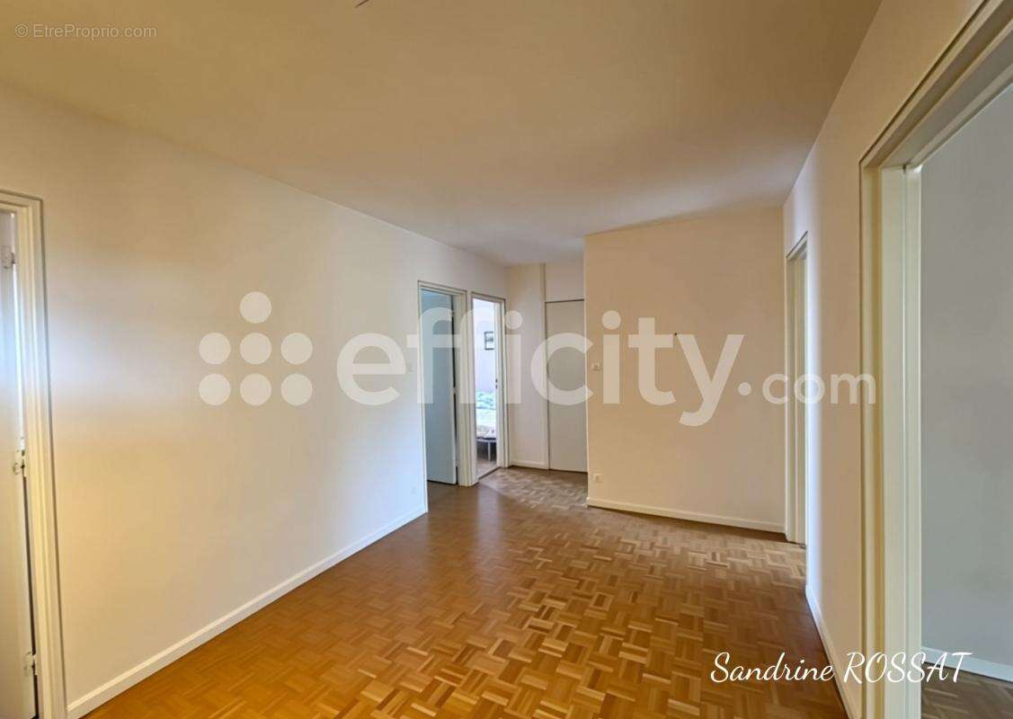 Appartement à LYON-5E