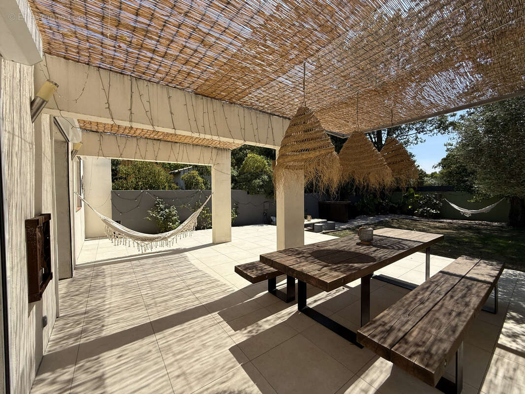LA GRANDE MOTTE maison contemporaine avec piscine - photo 5