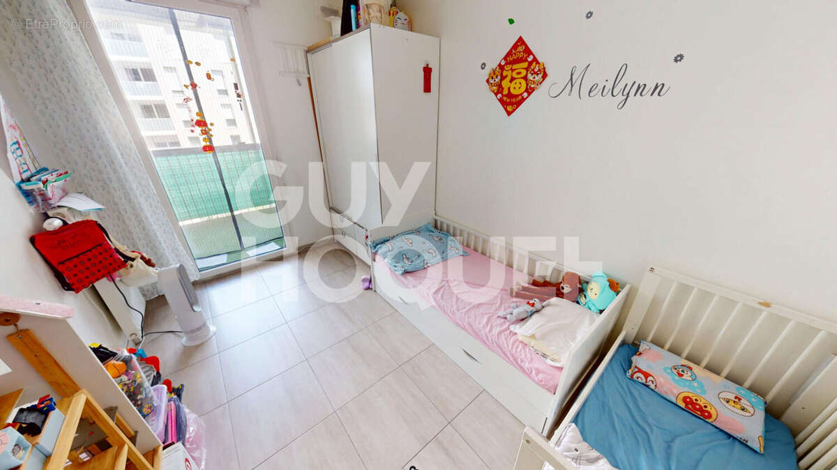 Appartement à IVRY-SUR-SEINE