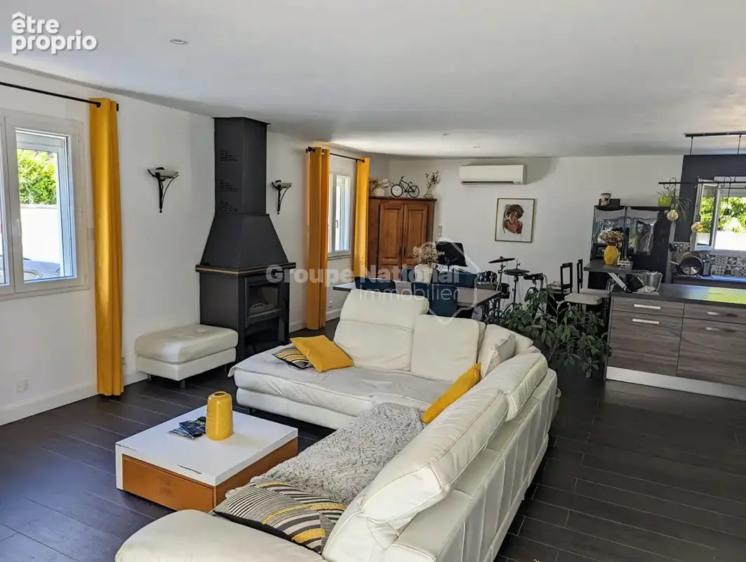 Maison de plain pied de 122m² avec piscine et forage - photo 7