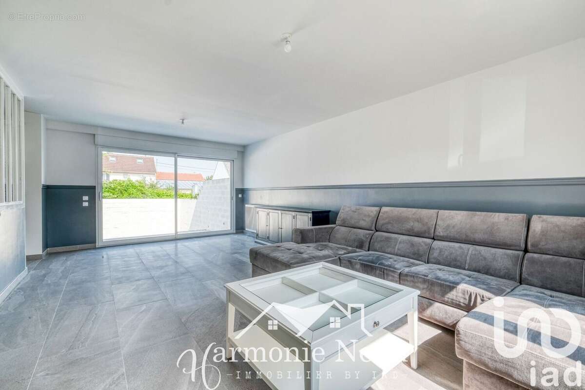 Photo 3 - Maison à TREMBLAY-EN-FRANCE