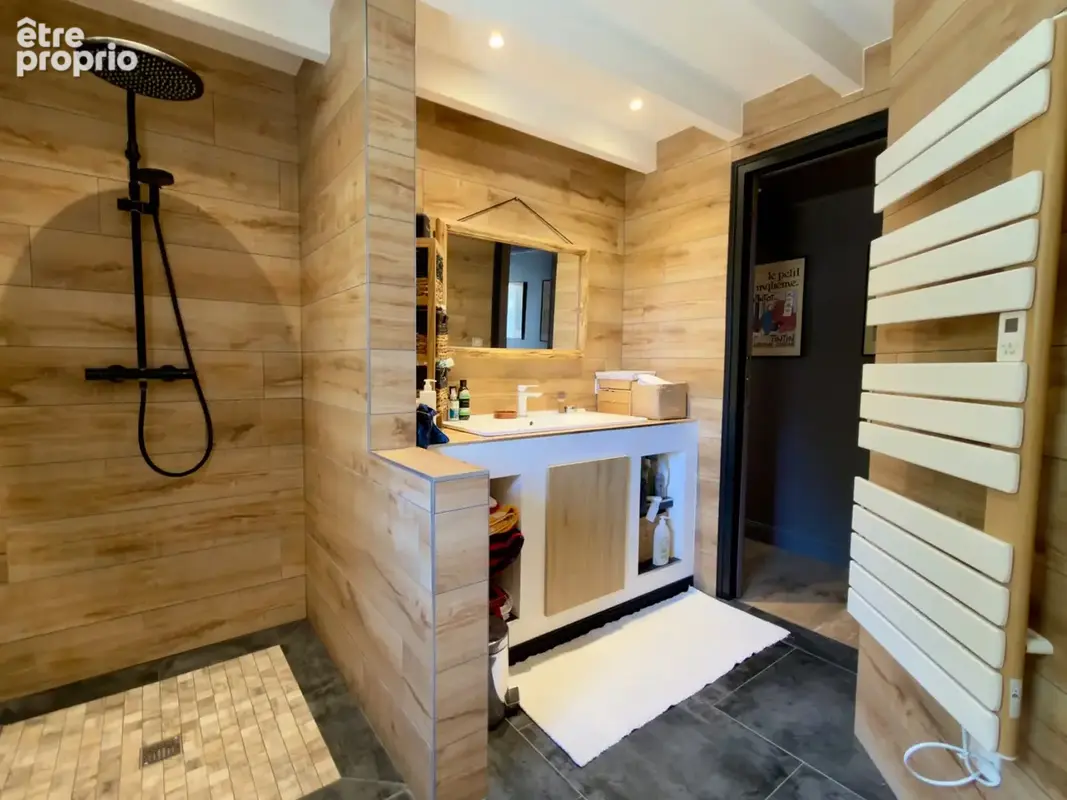 VARENNES SUR LOIRE, Longère rénovée de 134m² habitables / 151m² utiles avec garage et jardin - photo 11