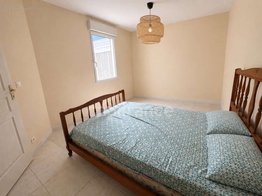 Quimiac - a vendre maison de pecheurs + dépendance avec jardin clos - 4 chambres - accès plage de lanséria et commerces à pied - photo 7