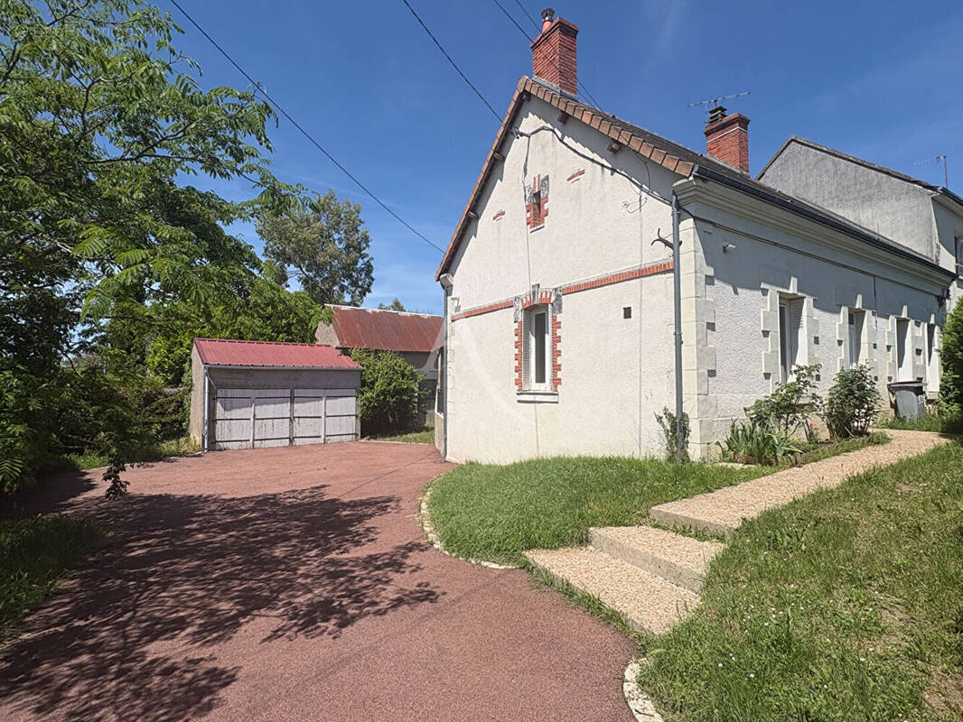 Maison à THESEE
