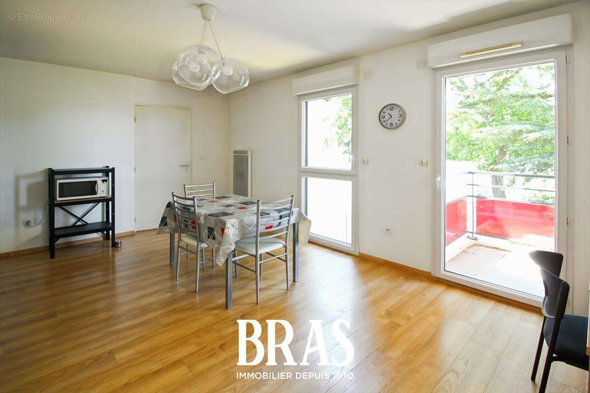 Appartement Nantes 2 pièce(s) 40.79m2 - photo 2