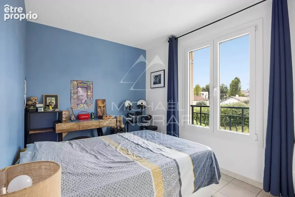Dernier étage – Appartement rénové avec vue mer - photo 10