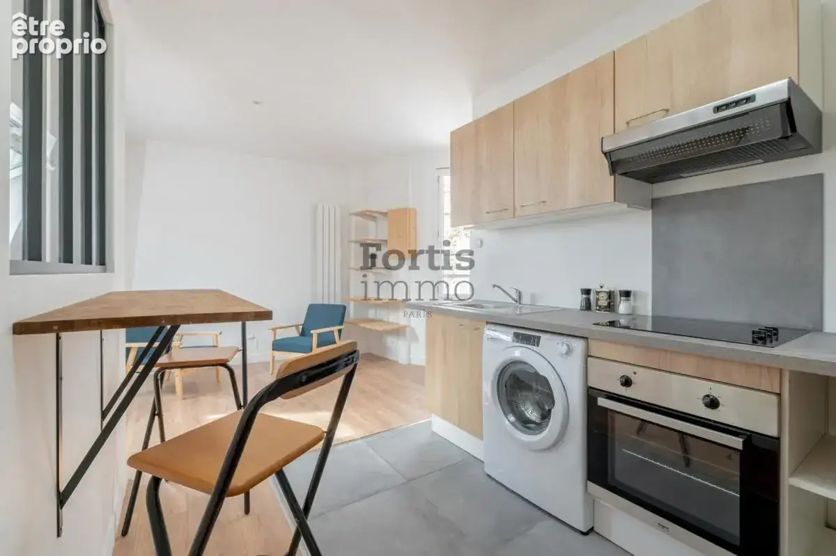 Paris 2 - rue saint-denis - grand studio au dernier etage - photo 6