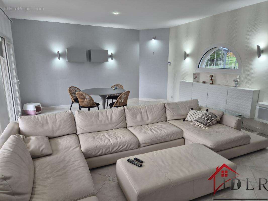 Maison à BAUDONVILLIERS