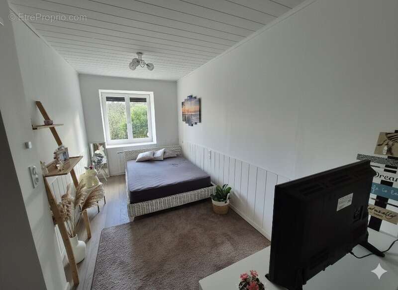 Maison à LES NOUILLERS