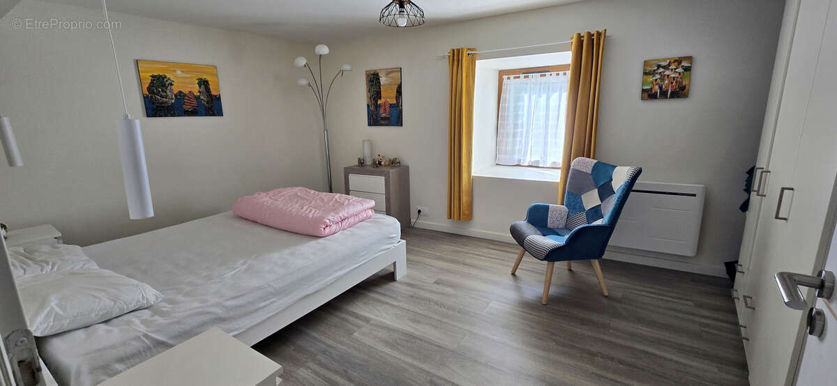 maison en pierre rénovée de 123 m2 - photo 9