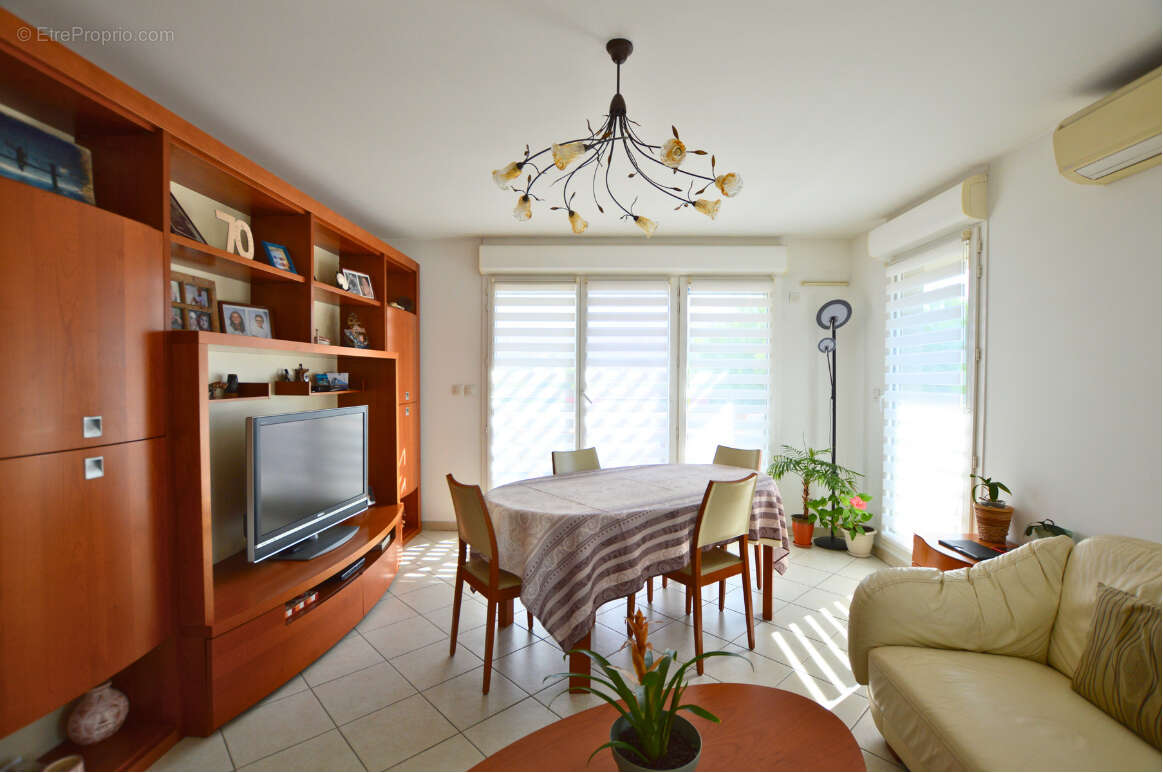 Appartement à MARSEILLE-12E