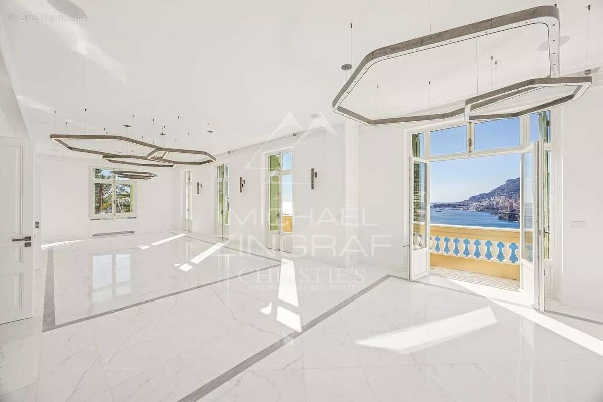 Maison à ROQUEBRUNE-CAP-MARTIN