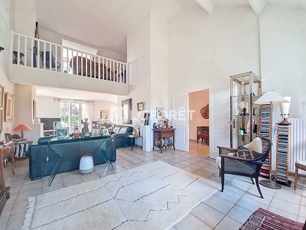 Maison à VERNOUILLET