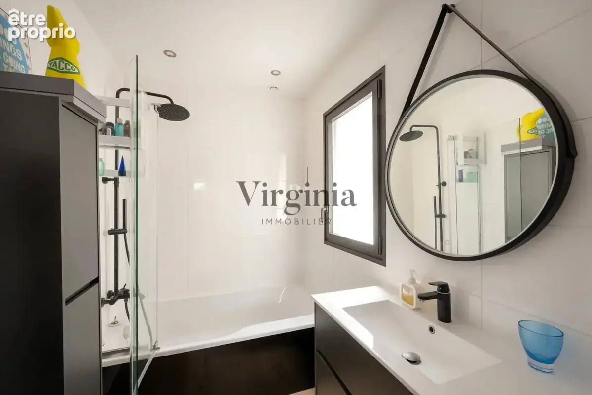 Propriété d'exception au coeur de Charentonneau - 350 m² habitables - Prestations ultra haut de gamme - Piscine intérieure - photo 14