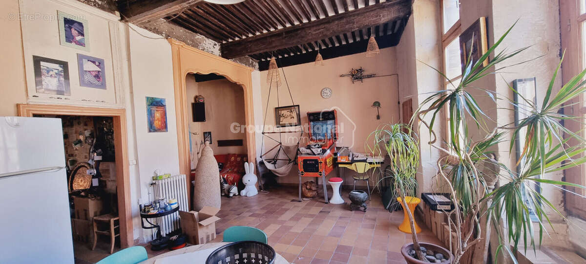 Maison à BAGNOLS-SUR-CEZE