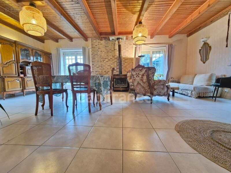 Maison à MEDIS