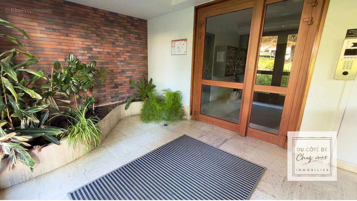 Appartement à SAINT-ANDRE-LES-VERGERS