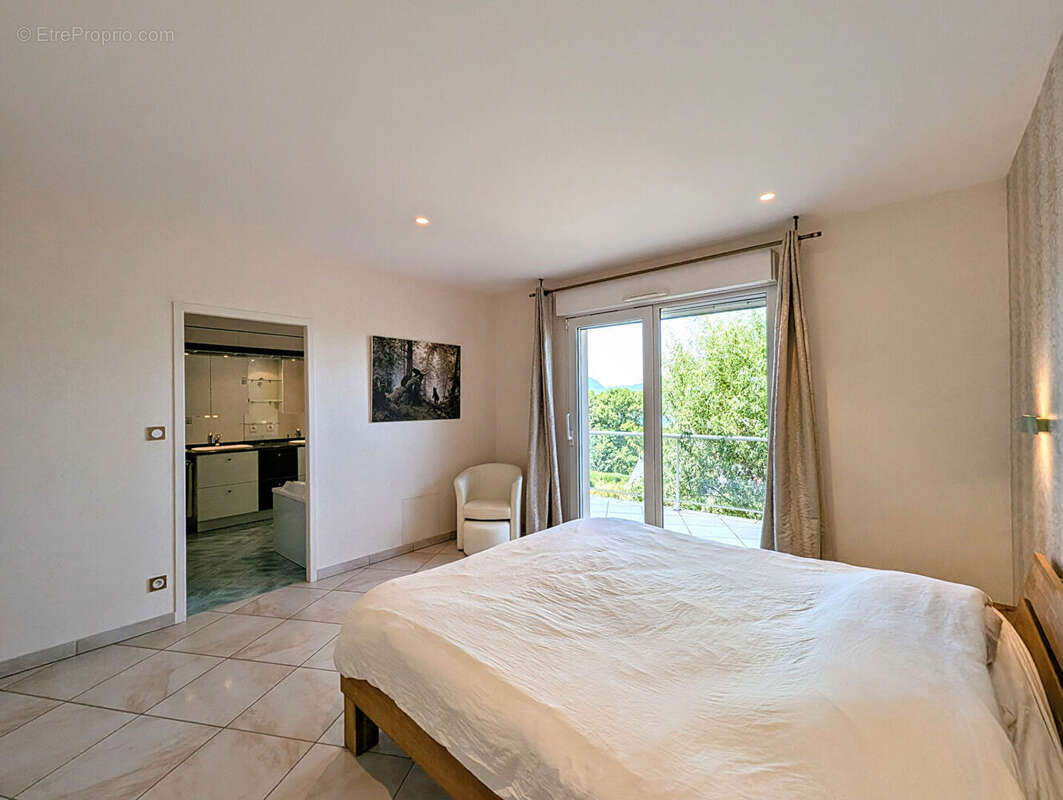 Maison à AIX-LES-BAINS