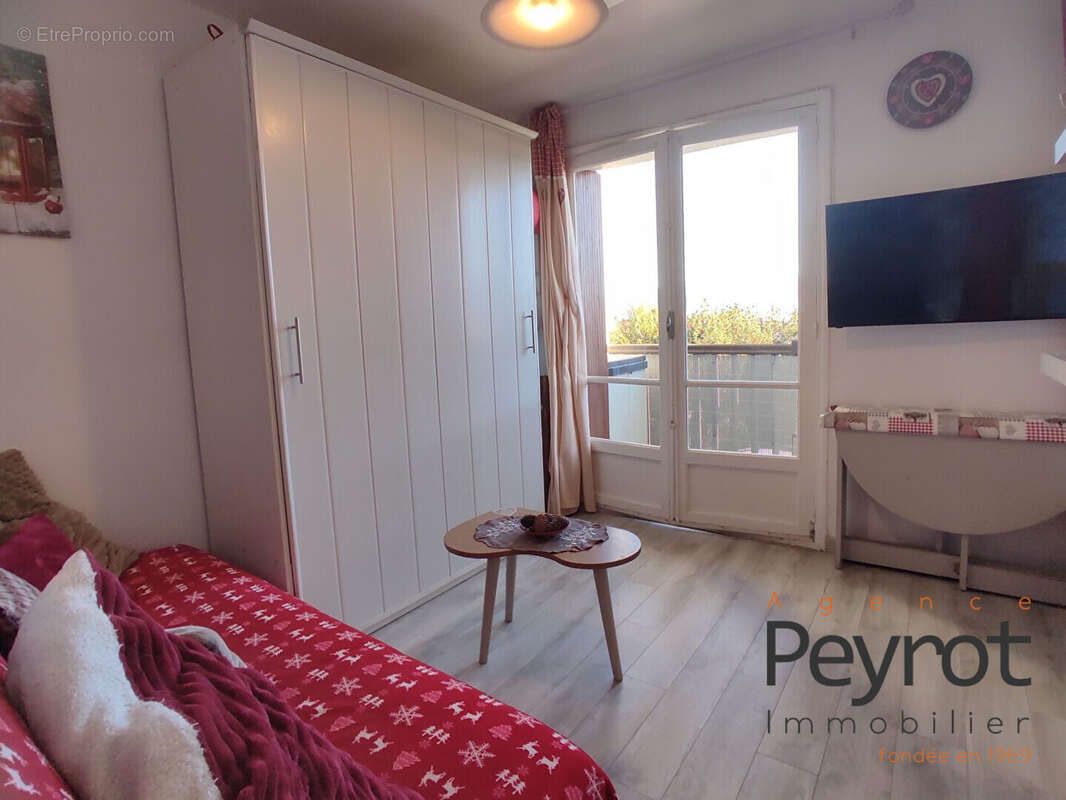 Appartement à LES ANGLES