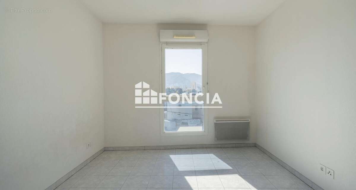 Appartement à MARSEILLE-10E