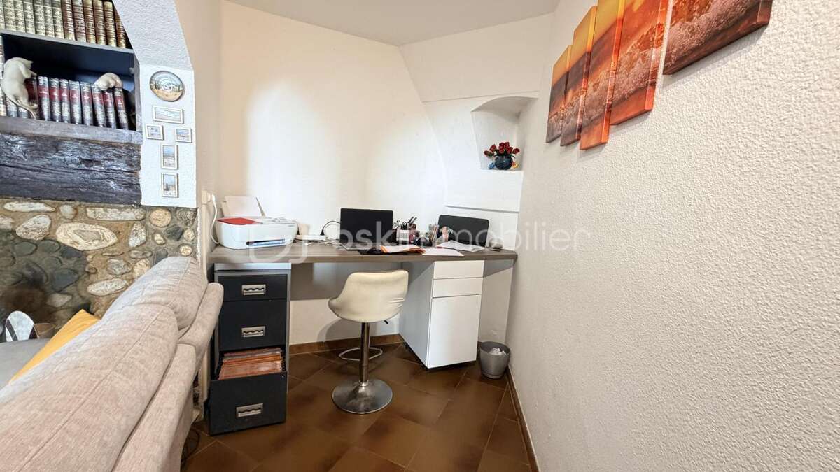 Maison à PEZILLA-LA-RIVIERE