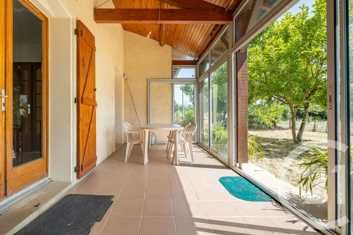 Maison 113 m² à Lisle-Sur-Tarn  - photo 5