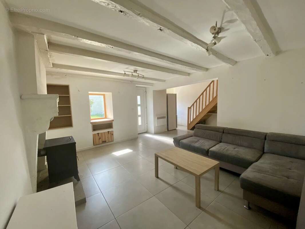 Maison à ORADOUR-SAINT-GENEST