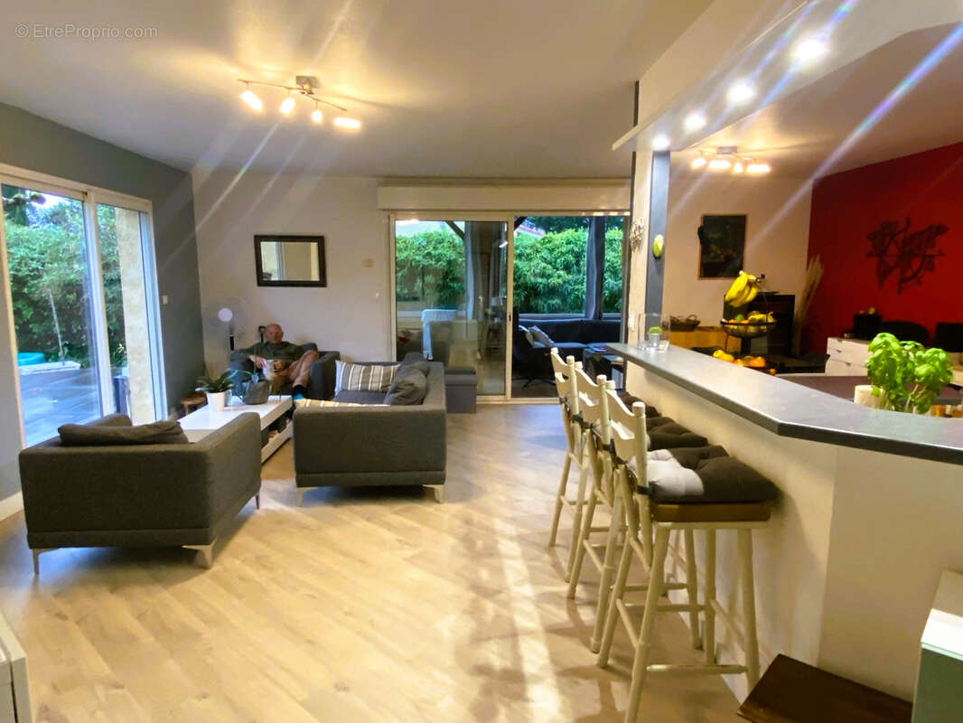 Maison à MONTASTRUC-LA-CONSEILLERE