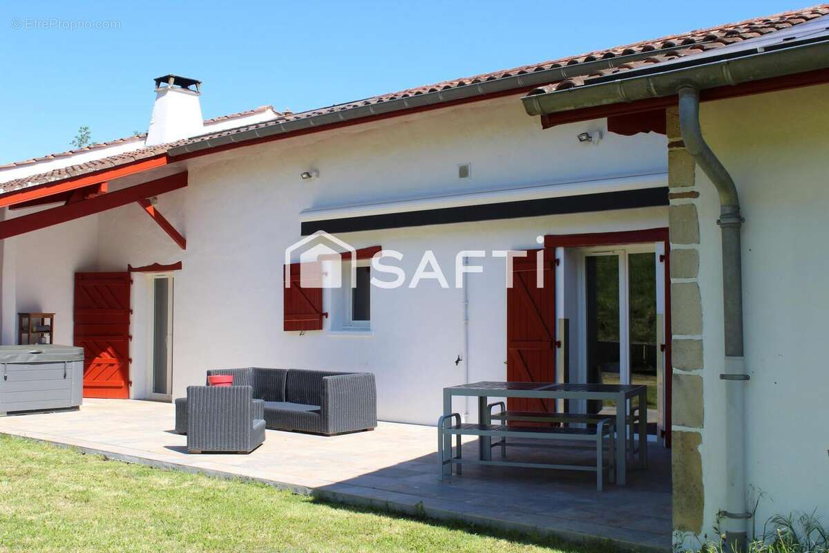 Photo 2 - Maison à BARDOS