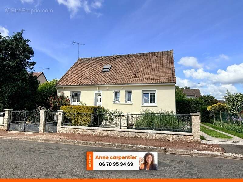 Maison à NANGIS