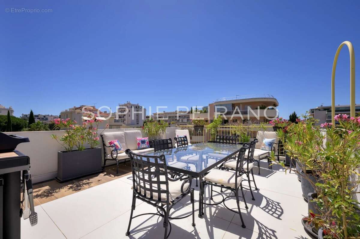 Appartement à CANNES