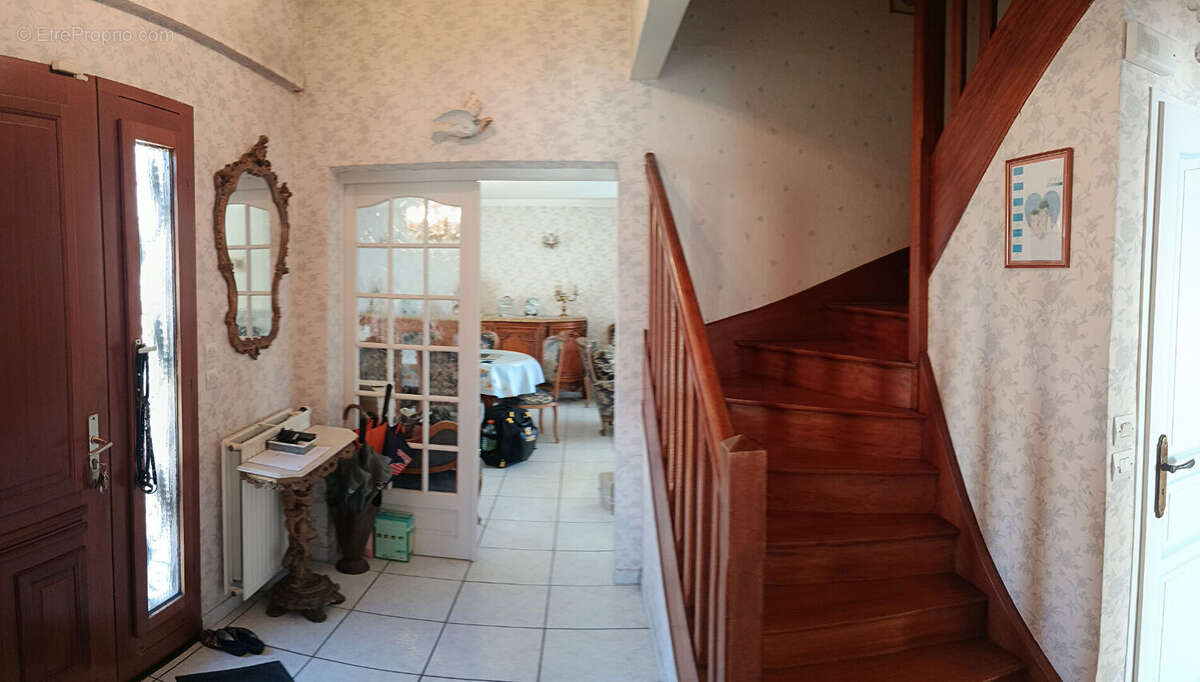 Maison à ETAMPES