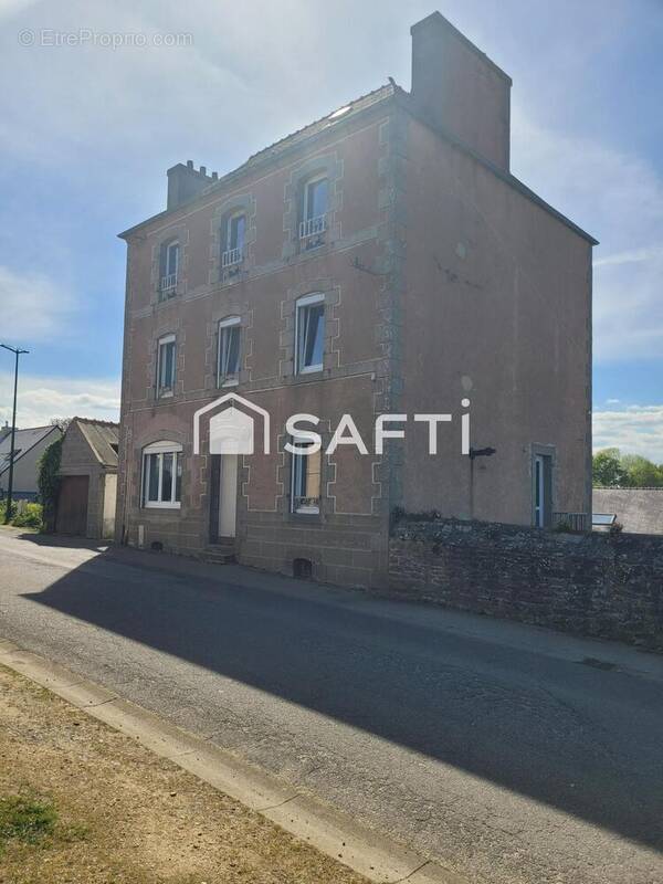 Photo 1 - Maison à PLOUZEVEDE