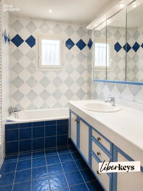 Villa 132 m² sur terrain 1 000 m² avec piscine et vue mer – Bien rare à Ensuès - photo 11
