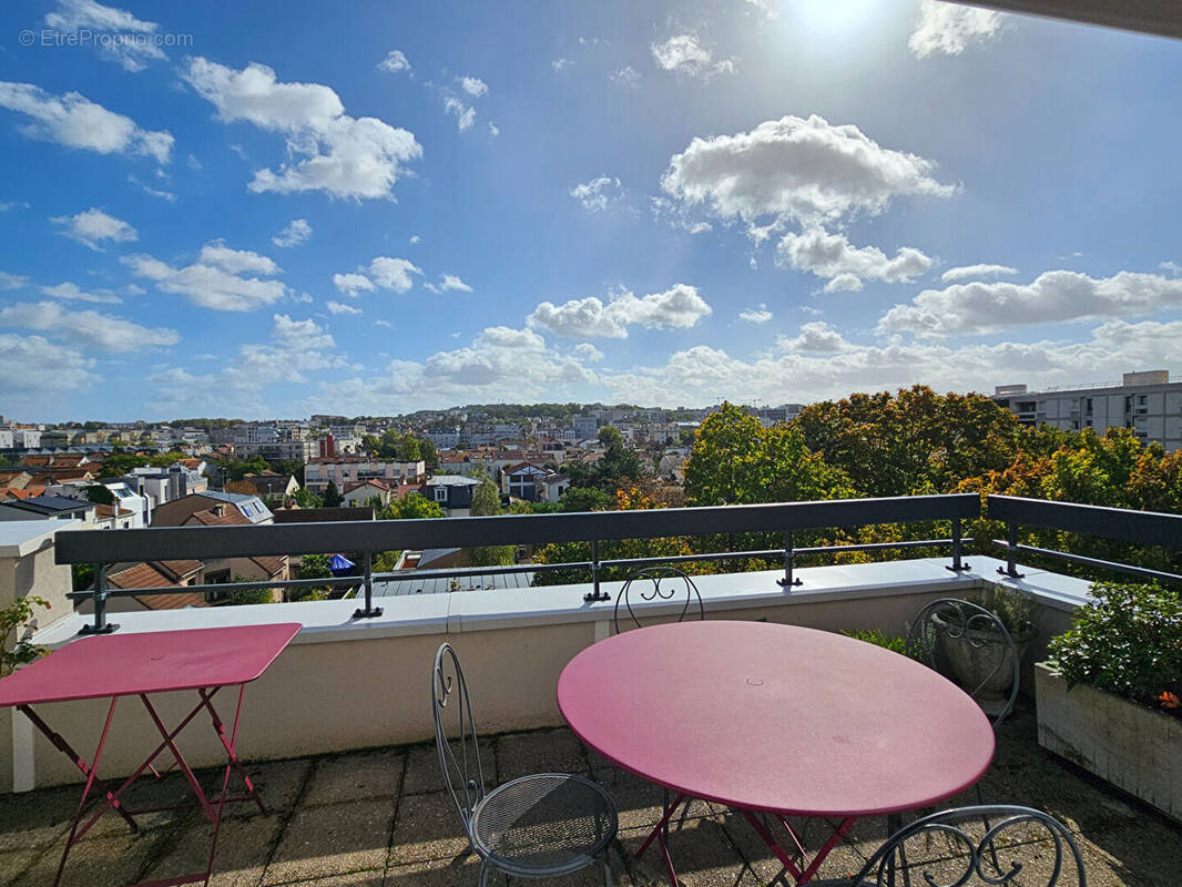 Appartement à NANTERRE