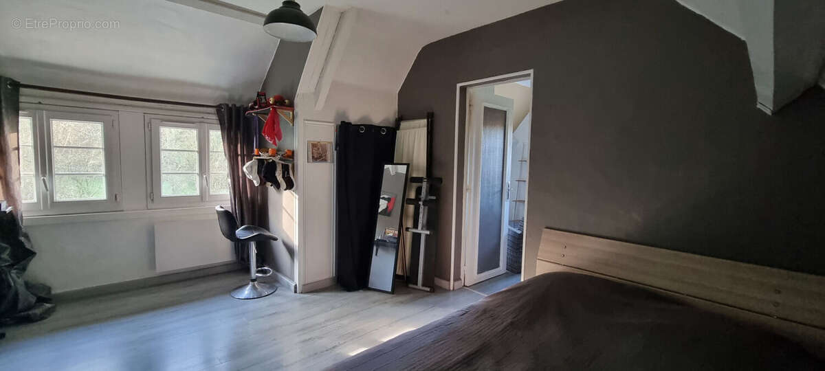 Maison à EPERNON