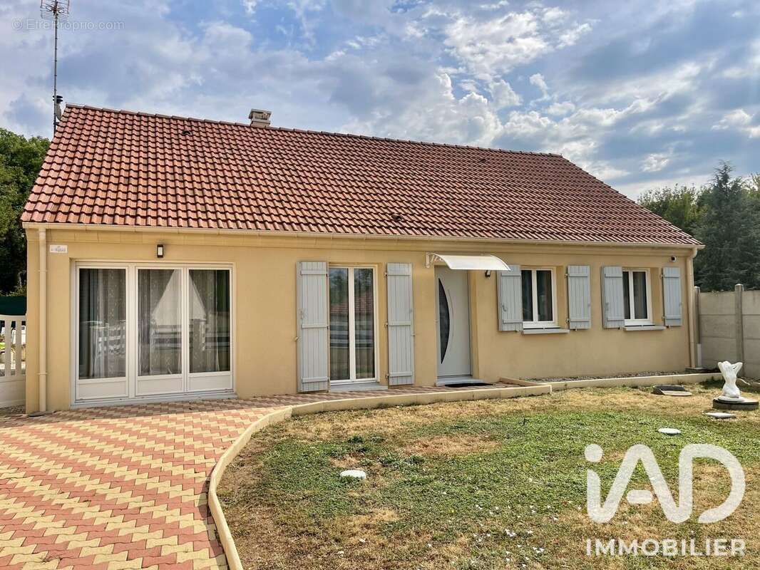 Maison 100 m² à Armeau  - photo 9