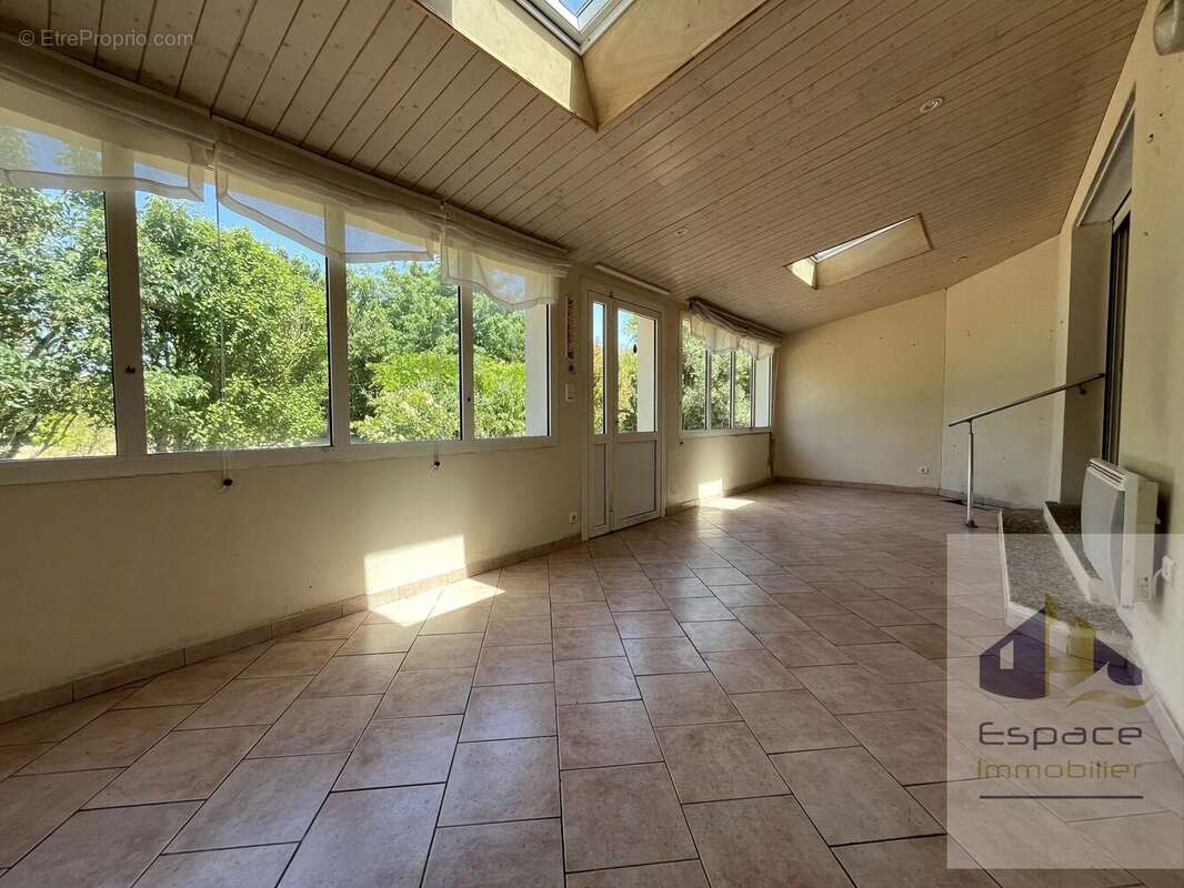 Maison à CIRE-D'AUNIS